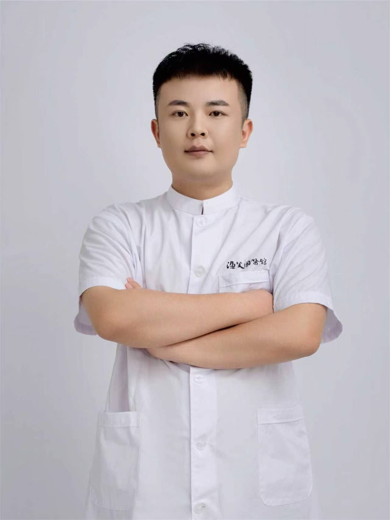彭炼